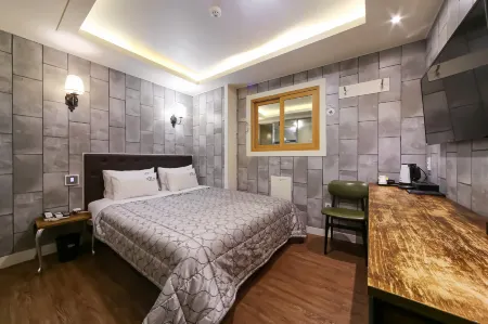 Busan Station 369 Отели рядом с достопримечательностью «Пусанхан-тэгё»