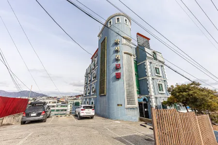 Jecheon Luxury Motel Отели в г. Чечхон