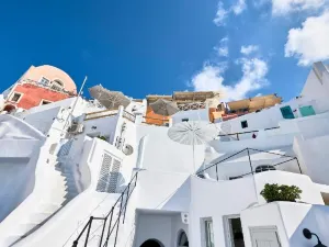 Cave Suite Oia