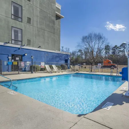Comfort Suites Wilson - I - 95