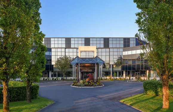 查爾斯·戴高樂機場 - 巴黎 - 金豹酒店