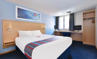 Travelodge Cardiff Central