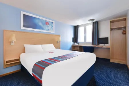 Travelodge Dumfries Отели рядом с достопримечательностью «Дамфрис Кампус - Юниверсити оф Запад оф Шотландия»