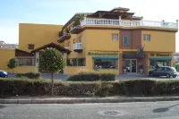 Hotel El Doncel Hotels in Albolote