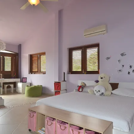 Seaside Villa with Housekeeping Staff - Las Terrenas