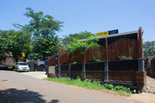 Pondok Kartini Jepara Hoteles en Tahunan