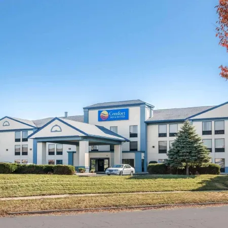 Comfort Inn & Suites Maumee - Toledo I80-90