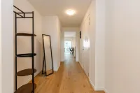 테라스와 바다 전망이 있는 사랑스러운 아파트먼트