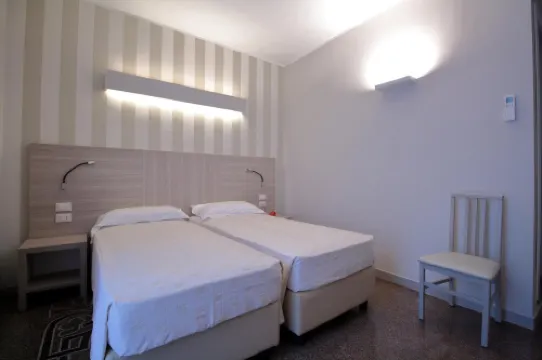 Hotel Vittoria Photos