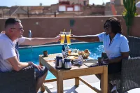Riad les Oliviers & Spa - bar