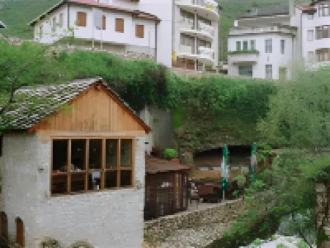 วิลล่าเดนี