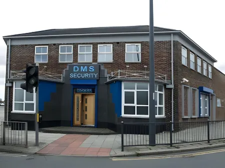 Liverpool Gateway Inn Отели рядом с достопримечательностью «Paul McCartney's Childhood Home»