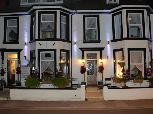 Diadem Hotel - Formerly the Shrewsbury Guest House