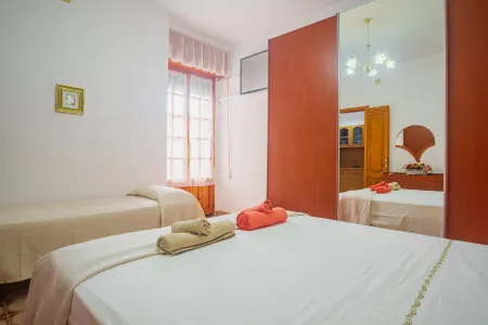 Casa Arianna, Apartment a Few Steps from the Sea Отели в г. Marina di Mancaversa