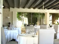 Hôtel Grand Monarque Hotels in Sache