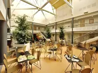 ACE Hôtel Vendée Sainte-Hermine - petit déjeuner
