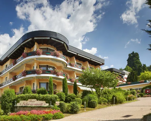 Relais & Châteaux Hotel Schwarzmatt Hotels in Badenweiler