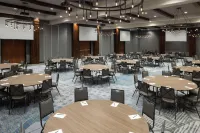 Embassy Suites by Hilton Bowling Green - 3-Star