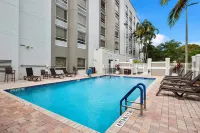 Hampton Inn by Hilton Weston Ft. Lauderdale - Pools