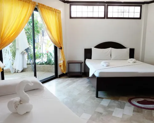 Isis Bungalows Photos