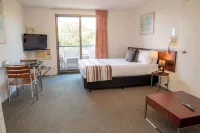 Atrium Hotel Mandurah Hotels in Dawesville