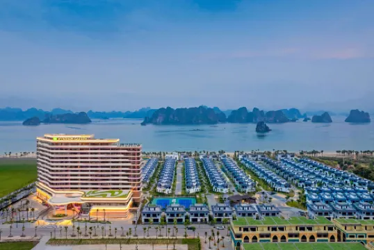 Wyndham Garden Sonasea Van Don Hotels in Van Don District