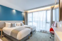 Holiday Inn Express Ajaccio Hotels in 