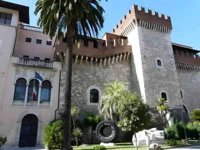 Hotel Michelangelo Hotel in zona Fossa dei Leoni