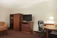 Baymont by Wyndham Sioux Falls Near West 41st Street