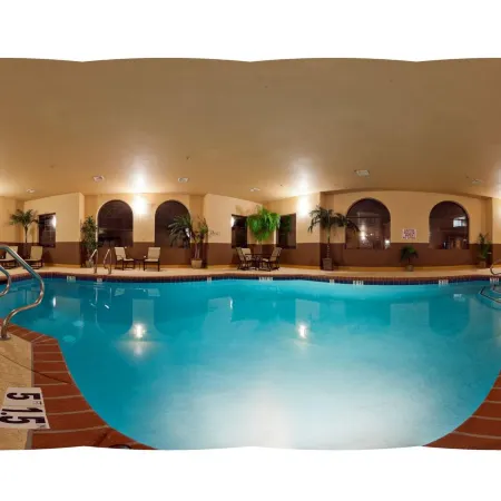 Holiday Inn Express SHOW LOW by IHG