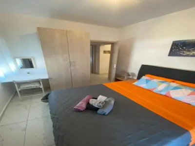 Cozy Apartment with Two Bedrooms with a Sea View