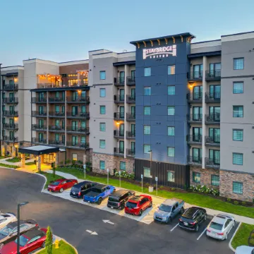 Staybridge Suites PIGEON FORGE - SMOKY MTNS by IHG