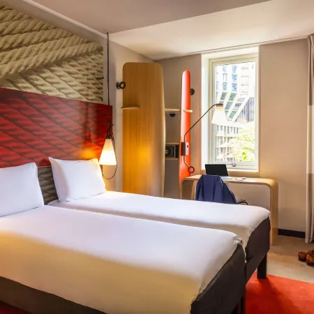 Ibis Rotterdam City Centre