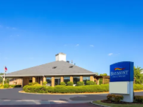 Baymont by Wyndham LaGrange Hotels in La Grange
