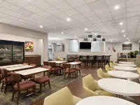 Hampton Inn Spokane Hotels near Gaiser Conservatory