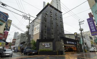 1. 호텔엔유..