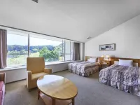 Hakuba Alps Hotel Hoteles en Otari