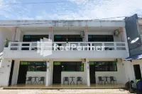 Ken Zong Inn Hotel Hotels in Ciracap