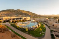 dusitD2 Naseem Resort, Jabal Akhdar, Oman - С бассейном