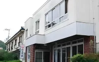 Biz Hotel Kiiyura Hotels in Gobo