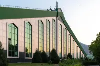 Pyramids Resorts, Charvak Отели в г. 