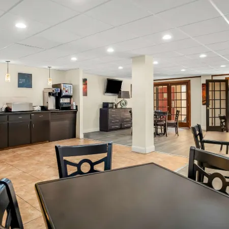 Quality Inn & Suites Lafayette