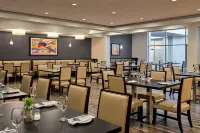 Delta Hotels Chicago Willowbrook - Breakfast