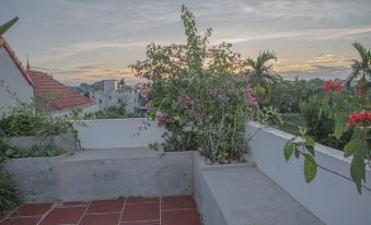 Entire House in DuongLam Village - Duka Homestay2