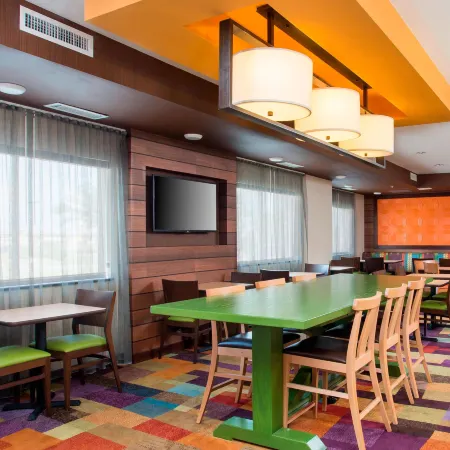 Fairfield Inn & Suites Waco South