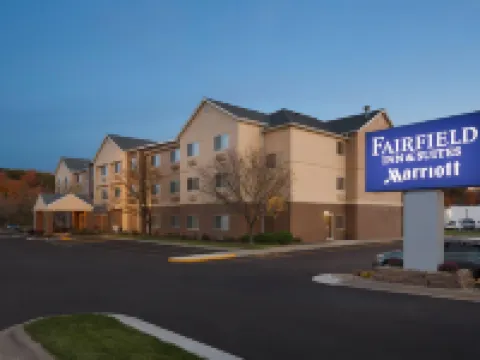 Fairfield Inn & Suites Youngstown Boardman/Poland Hotels in Boardman Township