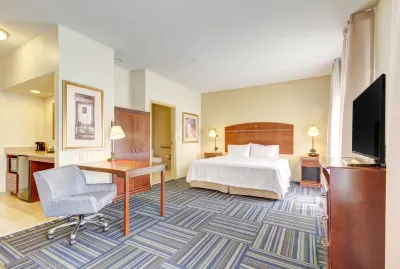 Hampton Inn & Suites Alexandria Hotels in Alexandria