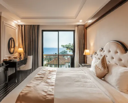 La Maison Boutique Hotel Hotels in Ghenh Rang