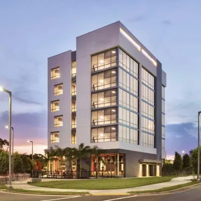 Kompose Boutique Hotel Miami Airport Các khách sạn gần Đường Calle Ocho