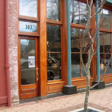 Historic Downtown New Bern Condo -2 Bedrooms